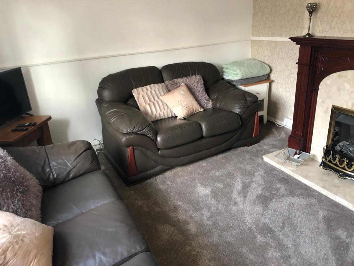 3-Bed House Waterfall Country Brecon Beacons Pontneddfechan Exterior photo